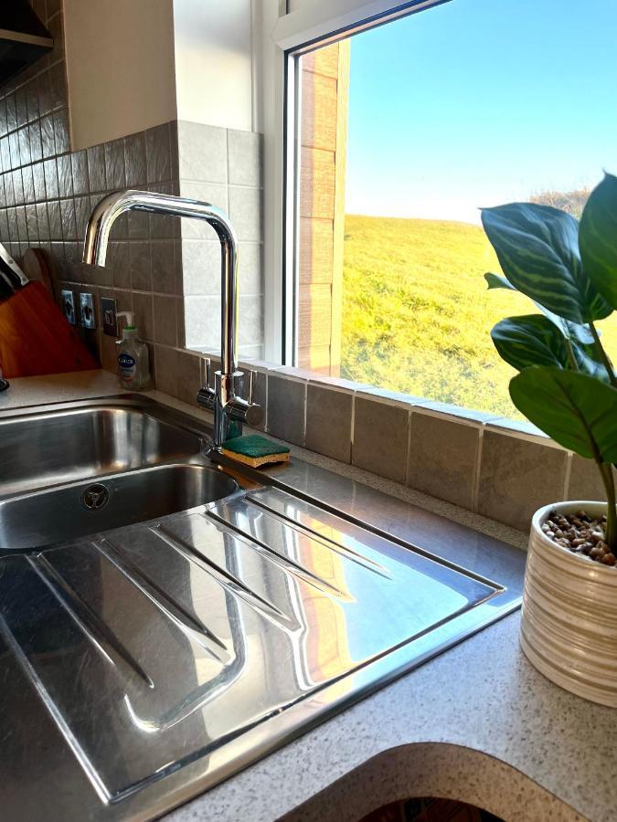 Sunset Sea View Chalet With Hot Tub Torpoint Exterior foto